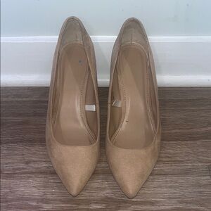 Tan Suede Women's Pumps